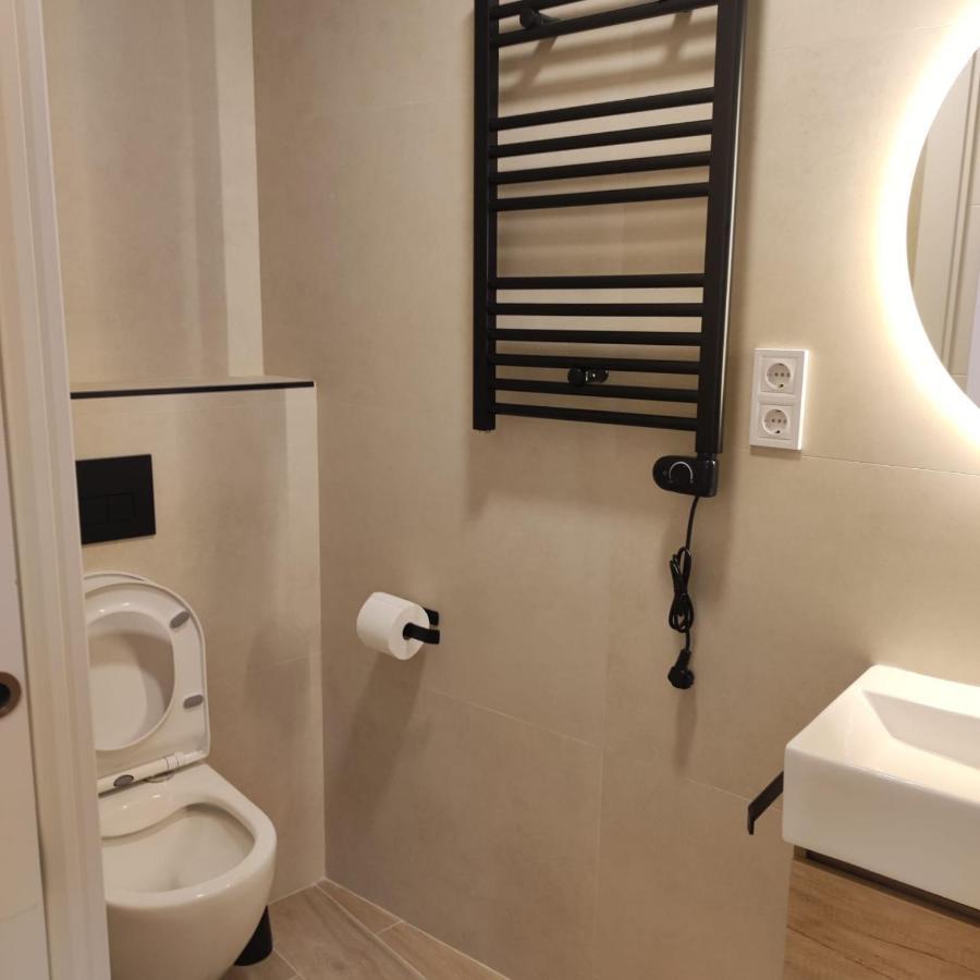 Av. Asturias Apartamento Madrid Bagian luar foto