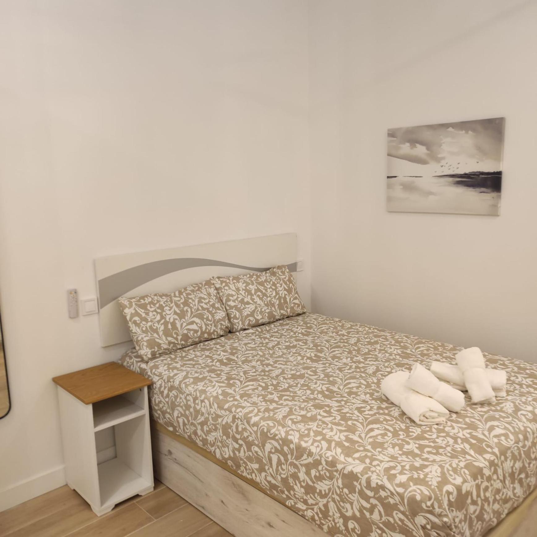 Av. Asturias Apartamento Madrid Bagian luar foto
